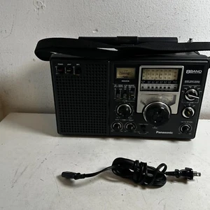 Panasonic RF-2200 czarne srebrne 8-pasmowe krótkofalowe podwójne radio superheterodyne - Zdjęcie 1 z 16