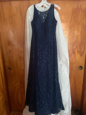 Vestido azul oscuro de graduación/madre de la novia - poncho transparente de longitud media incluido Foto 1 de 3