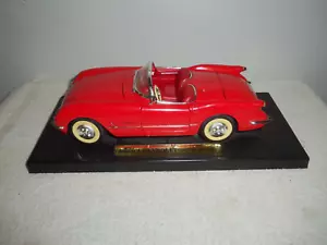 Auto d'epoca Solido "1953 Chevy Corvette Cabrio" (1:18) pressofusa - Foto 1 di 6