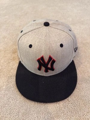 *NEW* 59/fifty New York Yankees fitted hat 7 1/2 Official Jay Z Aaron Judge - Image 1 of 4