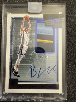 2019-20 Panini One and One Rookie Jersey Autographs Brandon Clarke #RJA-BCL - Image 1 of 2