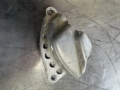 Cubierta de bomba de agua OEM Yamaha YZ250F 2004 Foto 1 de 3