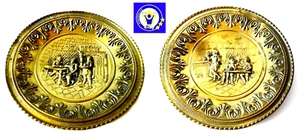2 Platos Colgantes de Pared Decorativos de Pub de Latón en Relieve Vintage de 12" Hechos en Inglaterra - Imagen 1 de 5