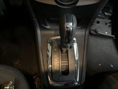 Conjunto de alavanca de câmbio de transmissão automática usado serve: 2011 Ford Fiesta grau A - Imagem 1 de 4