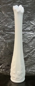 Vnt Westmoreland Milk Glass Swung Bud Vase Grapes Vines Leafs Embossed MCM 10”+ - Picture 1 of 12