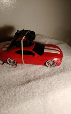 Fernbedienung mittelgroß 11 Zoll rot mit Streifen Camaro Radio Shack 2010 - Bild 1 von 4