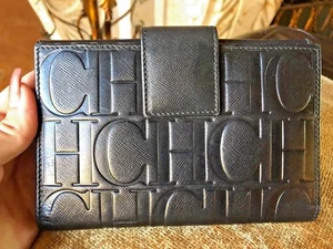 CAROLINA HERRERA BLACK MONOGRAM EMBOSSED WALLET - Picture 1 of 10