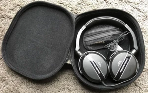 Audio-Technica ATH-ANC27 QuietPoint Active Noise-Cancelling On-Ear Headphones - Picture 1 of 5