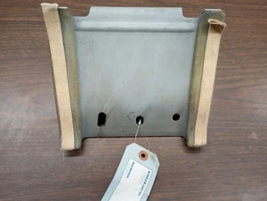 Montaje en silla de montar tanque de combustible de gasolina Cub Cadet 122 125 126 147 123 124 127 - Imagen 1 de 2