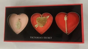 Victoria Secret Crystal HEART LIP CUPID ARROW CHARM Necklace GIFT BOX SET NEW - Picture 1 of 6