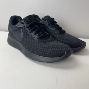 Nike Sneakers Womens 6 Black Tanjun Preppy Running Athletic Training Shoes - Picture 1 of 8