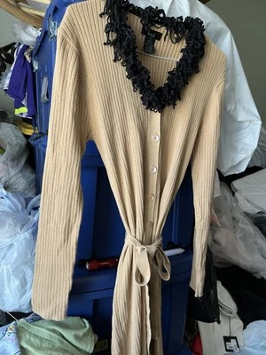 FRENCHI HIPPIE GOTH RAGGEDY 黑色FRINGES COLLAR BEIGE COTTON MAXI针织衫连衣裙 — 第 1/4 张图片