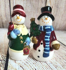 Weihnachten Schneemann Salz und Pfefferstreuer, Mrs & Mrs, Keramik, PORTOFREI - Bild 1 von 12