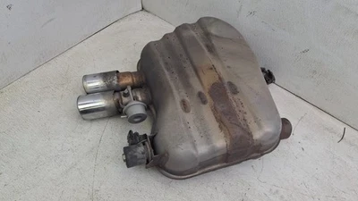 Silenciador de escape trasero BMW F10 528i 2011-2016 motor 2,0 L OEM Foto 1 de 4