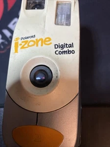 Polaroid i-zone 0.3MP Digital and Instant Combo Camera - Picture 1 of 8