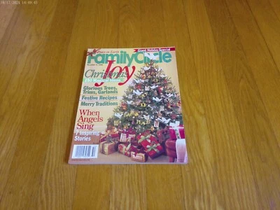 Vintage Christmas Magazine Family Circle 1999 Garlands Recipes Holiday Ideas - Image 1 of 4