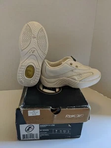 Reebok Iverson The Answer IV Low Zip Kids Toddler Size 9 84-161878 White NOS - Picture 1 of 9