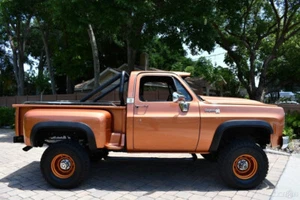 1976 Chevrolet K10 355ci V8 Manaul Transmission Power Steering & Brakes - Bild 1 von 24