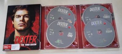 DEXTER - THE COMPLETE THIRD SEASON - image 1 of 4