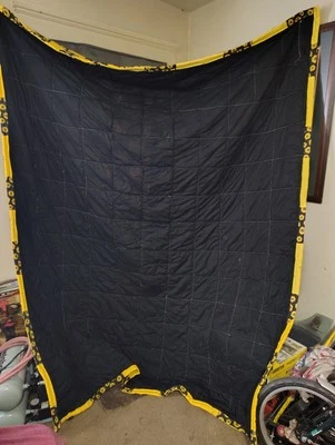 Edredón de girasol cosido a mano talla Queen con negro liso en la parte posterior Foto 1 de 3