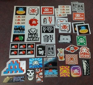 INVADER 2019 street art sheet (cut) 15 Space Station stickers +RARE 2008 sticker - Picture 1 of 5