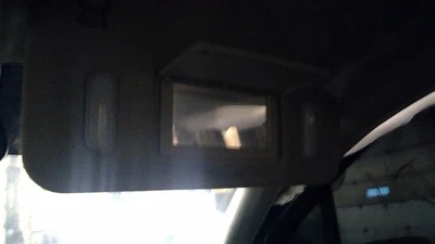 Parasol derecho usado se adapta a: Buick Encore 2019 con iluminado grado A derecho Foto 1 de 4