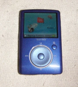 Reproductor MP3 multimedia digital SanDisk Sansa Fuze (4 GB) azul. Funciona muy bien, buen estado. - Imagen 1 de 3