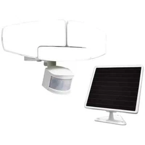 Sunforce Triple Bright LED Solar Motion Activated Security Light IP44 2000`Lumen - Picture 1 of 4