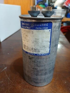 Condensatore dielettrico GE 60uf 440vac - Foto 1 di 4