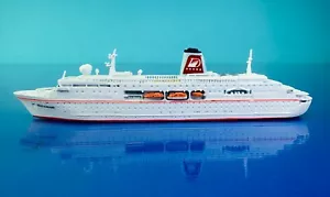 CM-KR 241 A GERMANY Cruise Ship Metal Ship Model 1:1250 cmkr - Picture 1 of 11