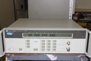 Contador de frecuencia de microondas HEWLETT PACKARD 5350B pasa la autoprueba - Imagen 1 de 5