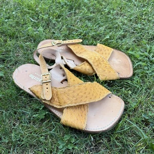 Huarache Sandals Authentic Ostrich Leather Avestruz Sz 8 Buttercup Gold Amarillo - Picture 1 of 10