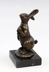 9937267 Skulptur Figur Bronze Hase mit Möhre Osterhase H 14 cm - Bild 1 von 1