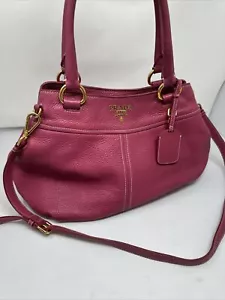 Borsa a tracolla Prada Tote - Borsa in pelle rosa con cinturino rimovibile a tracolla - Foto 1 di 17