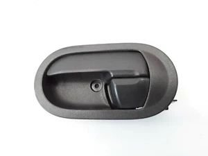 MITSUBISHI COLT 2005 FRONT LEFT SIDE INTERIOR DOOR HANDLE OEM - Picture 1 of 4