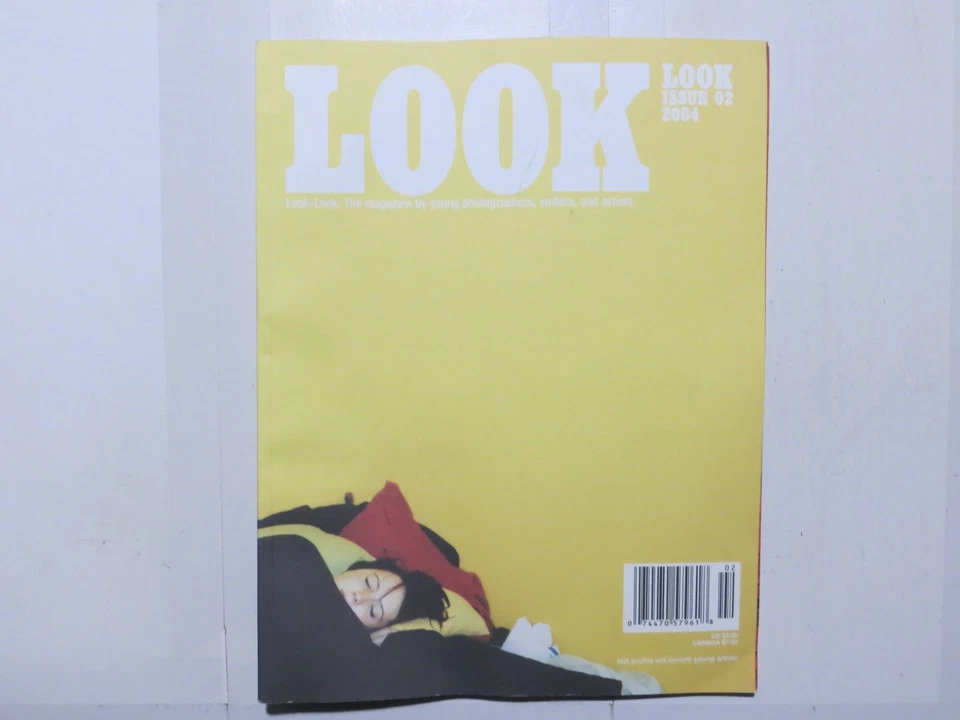 Look-Look Magazine Issue 2 by Young Photographers Writers Artists PD Foto 1 de 1