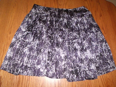 Nuevo con etiquetas Falda Jones New York para mujer azul negra plisada para mujer Plus 14W 24W 22W Foto 1 de 2