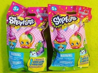 2 bolsas ciegas para colgadores de felpa Shopkins NUEVO SELLADO NUEVO EN PAQUETE Foto 1 de 3