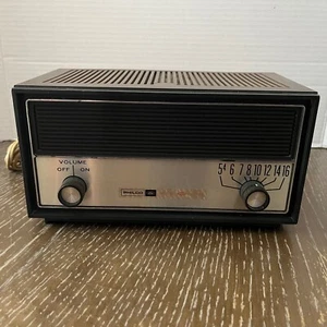 VINTAGE PHILCO FORD SOLID STATE A.M. RADIO MODEL S522WA READ! - Picture 1 of 9