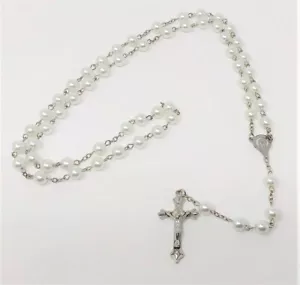 White Glass Rosary Beads with Silver Metal Crucifix Perfect Catholic Gift - Picture 1 of 2