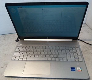 HP 15T-DY200 15.6" Laptop Intel i7-1165G7 2.80GHz *READ* -FM - Picture 1 of 13