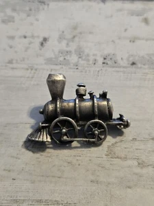 Vintage Silver Tone Train Locomotive Brooch Pin Signed Jason O5 - Picture 1 of 4