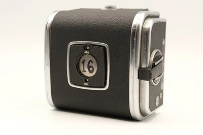 Parte posterior de película Hasselblad 16S SUPER SLIDE 120 con inserto a juego, UH 216816 Suecia Foto 1 de 4