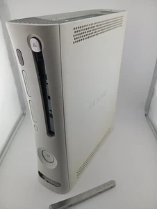 ❌ DEFEKT ❌Xbox 360 Konsole Weiß nur Konsole ❌ Laufwerk klemmt, Gehäuseschaden ❌ - Bild 1 von 11
