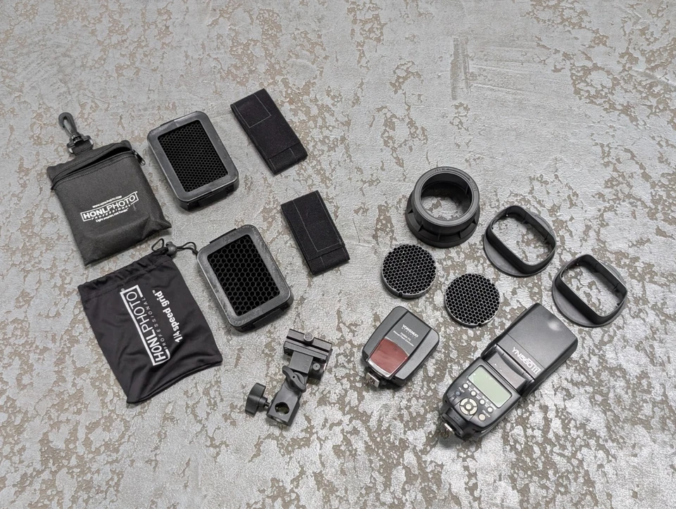 YONGNUO YN560 III Wireless Flash Speedlite Speedlight system - Image 1 of 1