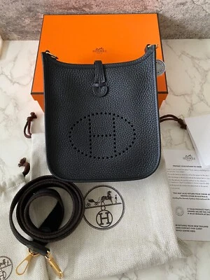 Nova Autêntica Bolsa Hermes Mini Evelyne 16 Amazone Bolsa de Mão Clemence Preta Noir GHW - Imagem 1 de 4