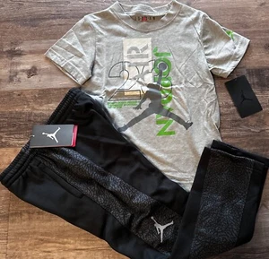 NWT Nike Jordan Boys 6 Black/Gray/Green Therma-Fit Sweat Pants Set Size 6 - Picture 1 of 3