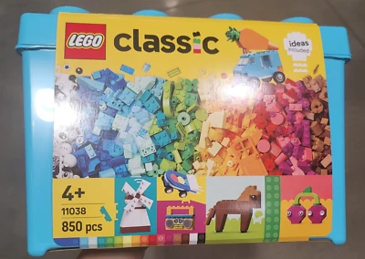 LEGO Classic 11038 Creative Brick Box ideas Inclued 850 pcs - Image 1 of 4