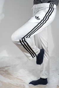 adidas Originals Jogginghose Weiß, Gr. M - Bild 1 von 10