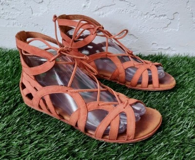 Gentle Souls by Kenneth Cole Break My Heart Red Orange Gladiator Sandals 7M - Image 1 of 4
